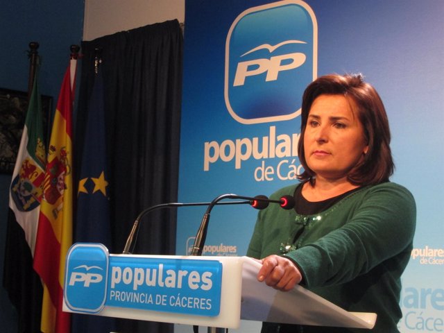 La Portavoz Del PP En Extremadura, Francisca Rosa.