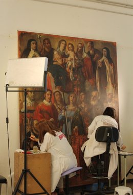 La Luz de las Imágenes restaura lienzos barrocos del San Pío V