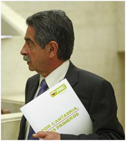 Revilla en el Parlamento