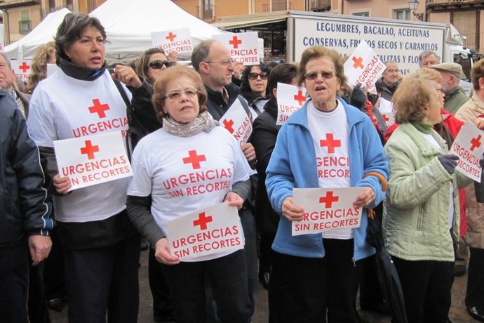 Protesta en Ayllón contra el cierre de urgencias.