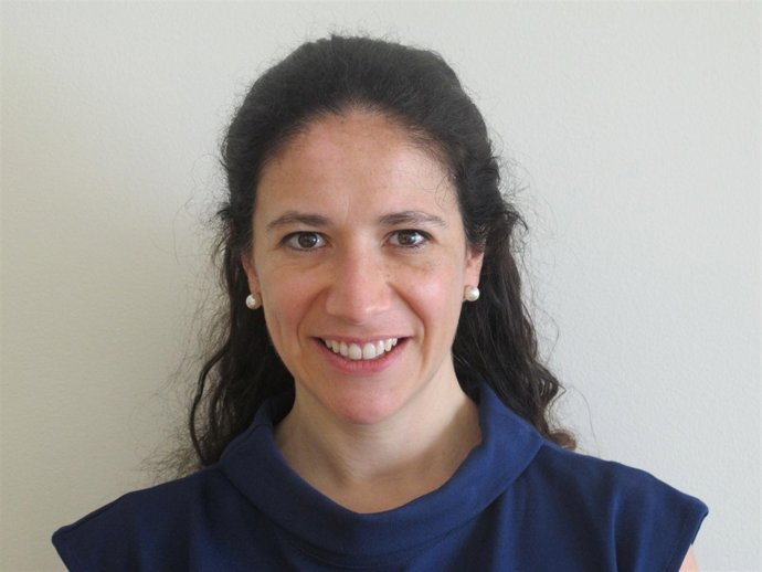 Ana Claudia Ruiz (Diageo) 