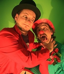 Los payasos Fulanito y Menganito.