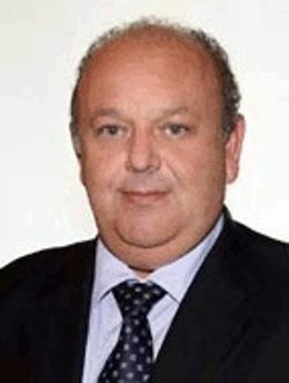 El diputado Antonio Ángel Hurtado (PP) presenta su renuncia al acta