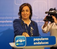 PP-A exige a Griñán que "dé órdenes" al PSOE-A para que haya 2 réplicas en su comparecencia por los ERE en el Parlamento