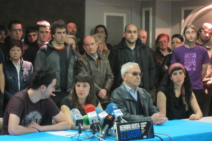 Miembros del colectivo Herrira