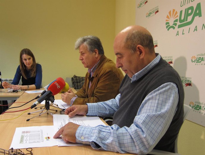 Aurelio Pérez (COAG) y Julio López (UPA), en rueda de prensa