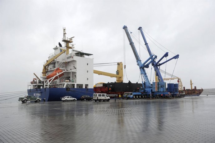 Embarque en el Puerto Exterior de A Coruña