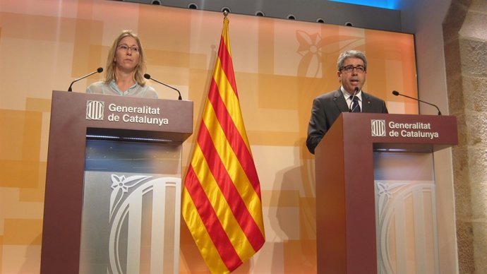 Neus Munté y Francesc Homs, consellers de la Generalitat