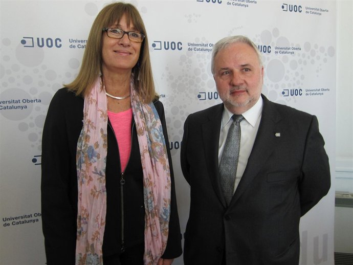 I.Tubella (exrectora de la UOC); J.A.Planell (nuevo rector de la UOC)