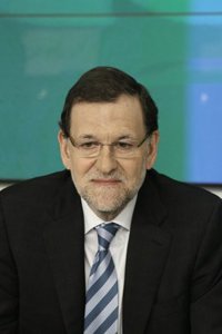 Rajoy diu que el 2014 es crearà feina i els espanyols "notaran resultats tangibles" després d'"els sacrificis"
