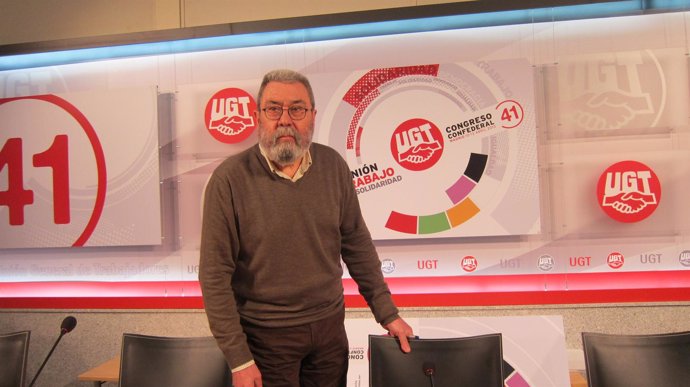 El secretario general de UGT, Cándido Méndez, en rueda de prensa hoy