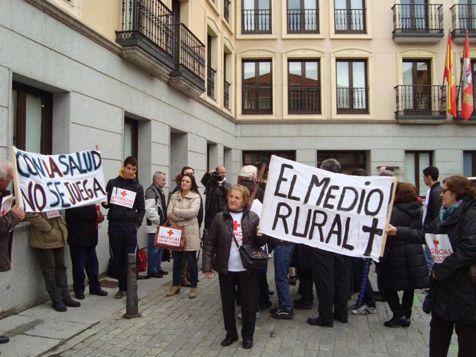 Protesta de vecinos de Ayllón en Segovia