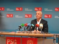 (AM) Pachi Vázquez acusa a Feijóo de "mentir" tras constatar conversaciones telefónicas con Dorado "entre 2001 y 2003"