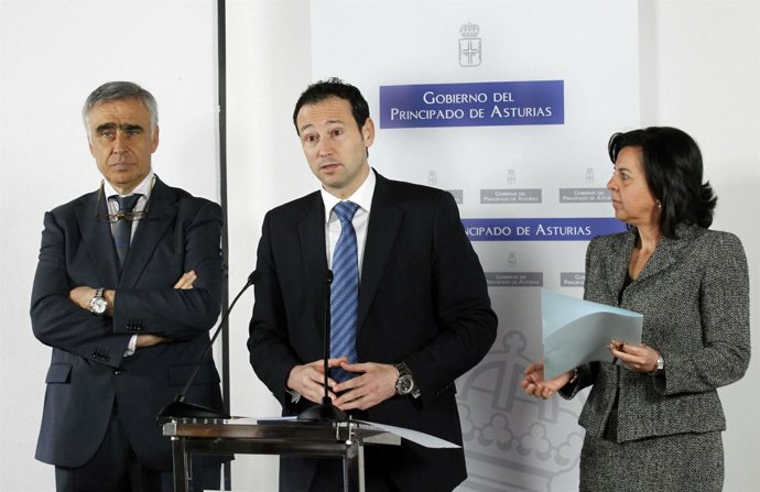 Rueda de prensa consejo de Gobierno en Castropol.