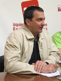 El coordinador regional de IU-Verdes, José Antonio Pujante