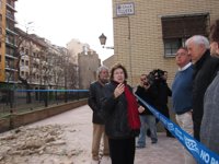 El PP pide la comparecencia urgente de Pérez Anadón por el derrumbe de una parte de la muralla medieval