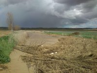 Alcalde de Villar dice que los terrenos inundados que denuncia PSOE están a 2 kilómetros de donde estará el silo