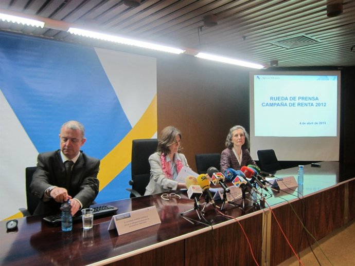 Presentación de la campaña de la Renta 2012 en Aragón.