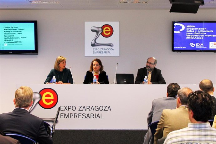  María Ángeles Rincón Inaugura Las Jornadas.