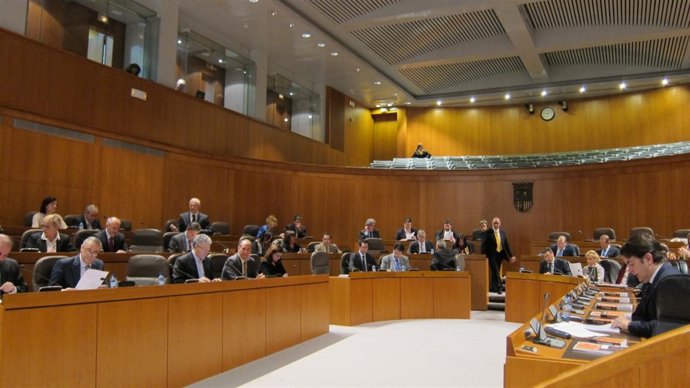 Las Cortes de Aragón celebran sesión plenaria