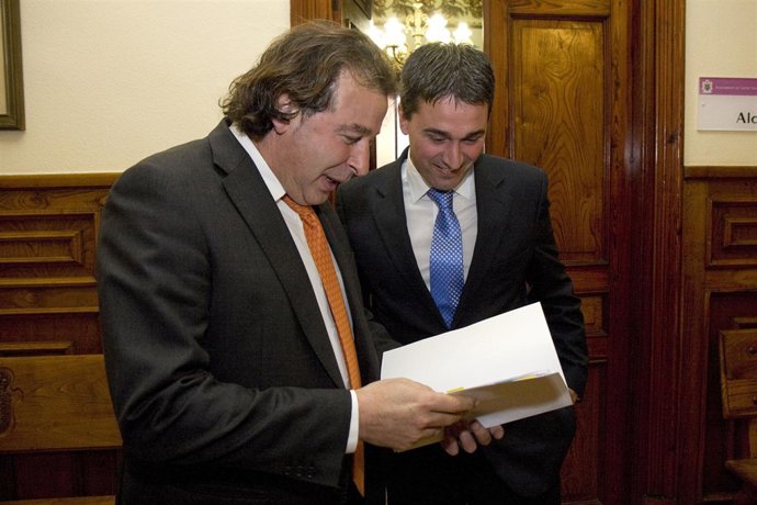 Consejero y alcalde de Castro