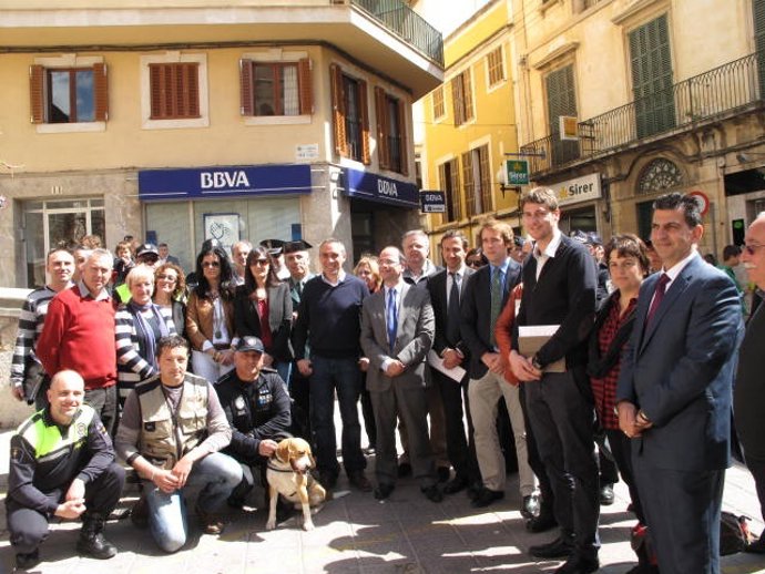 Foto del perro antidroga de Campos