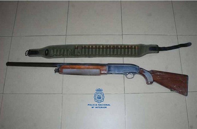 Detenido por disparar desde un balcón del Polígono Sur