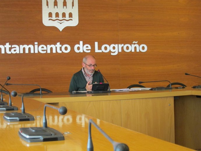 El concejal de Medio Ambiente, Jesús Ruiz Tutor