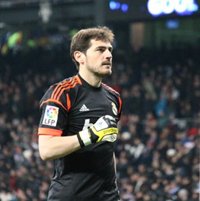 Casillas vuelve a una convocatoria sin Varane y Khedira