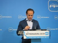 Parejo (PP) lamenta la "actitud destructiva" del PSOE sobre la gestión de las inundaciones