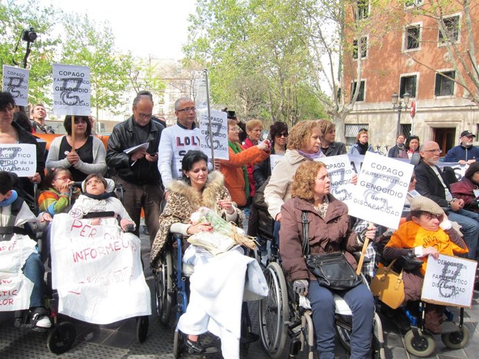 Protesta para exigir la derogación del copago farmecútico 