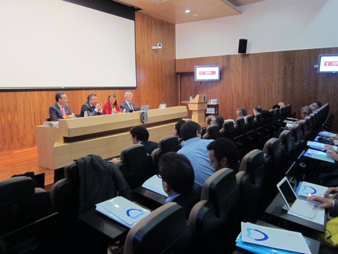 Encuentro Del Consejo General De Dentistas En Cáceres