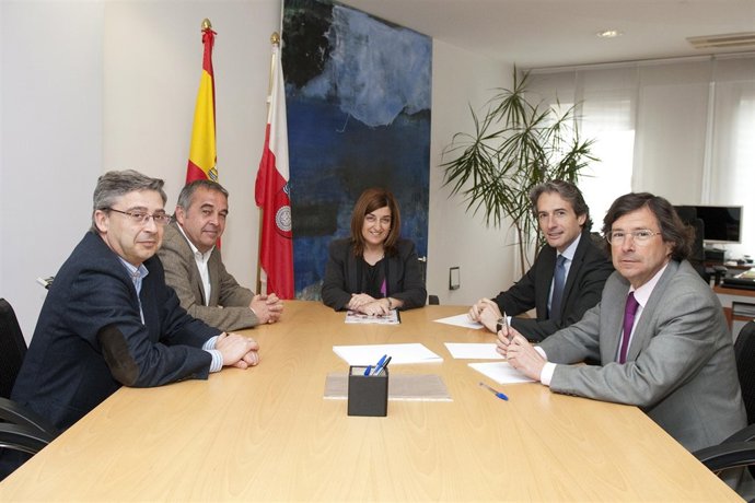 Anuncio de la apertura del SUAP de El Alisal