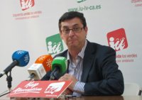 IU insta al PP-A a aclarar "si está del lado de Montoro o del Estatuto" en materia de financiación autonómica