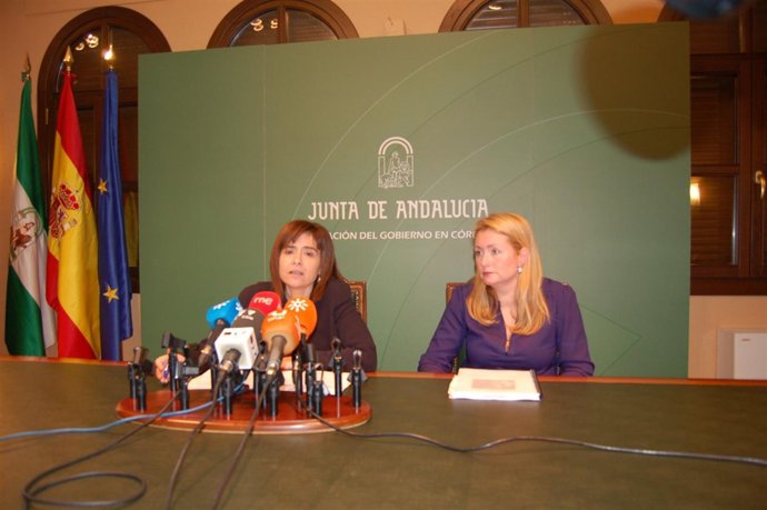 Silvia Oñate, durante la rueda de prensa