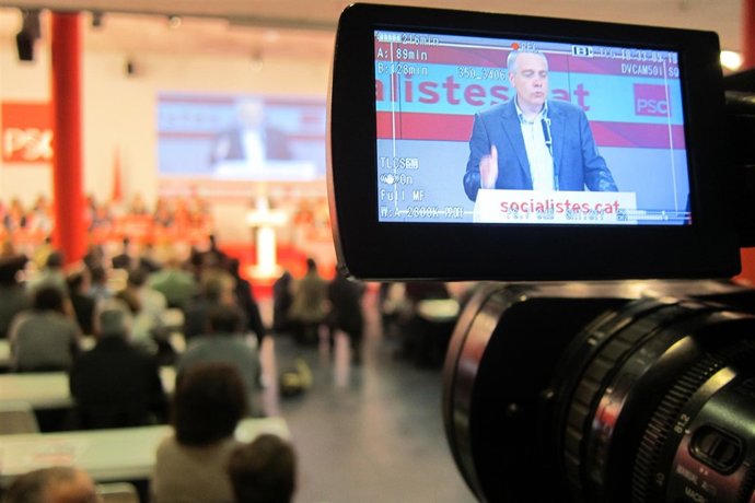 Pere Navarro PSC durante su informa político