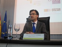 El valedor cree que "no había interés periodístico" para publicar las fotos de Feijóo y rechaza "mayor regulación"