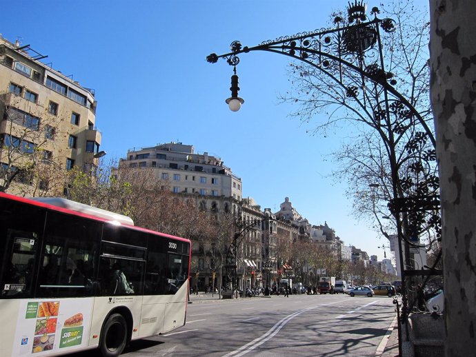 Farola En El Paseo De Gràcia De Barcelona