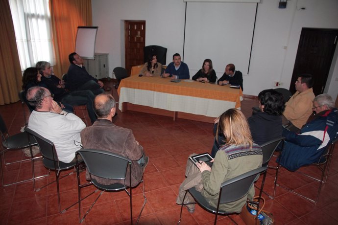 El presidente del PP de Cádiz preside una reunión