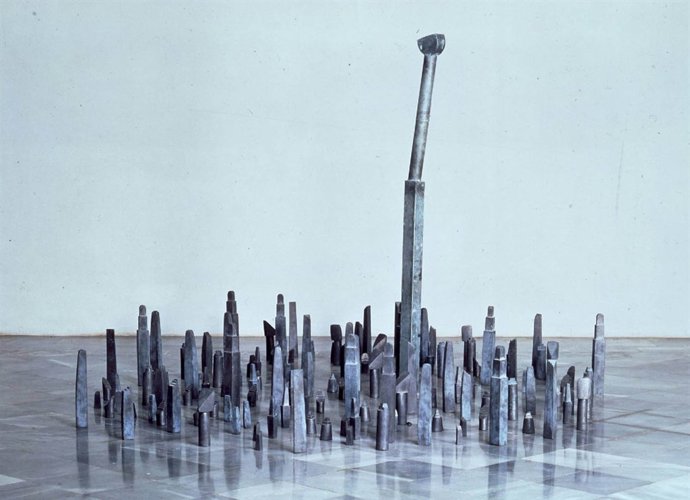 Una de las 'ciudades' de Miquel Navarro