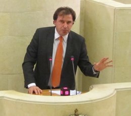 El consejero de Obras Públicas y Vivienda, Francisco Rodríguez Argüeso