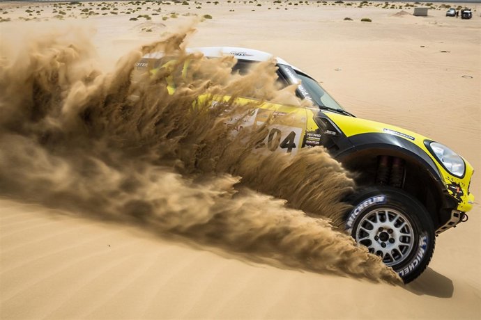 Nani Roma ya es segundo en la Abu Dhabi Desert Challenge