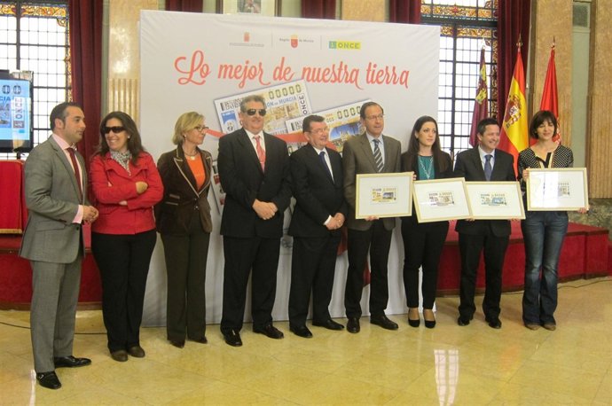 Cupones de la ONCE dedicados a la Región