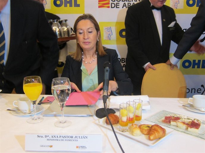 Ana Pastor, ministra de Fomento
