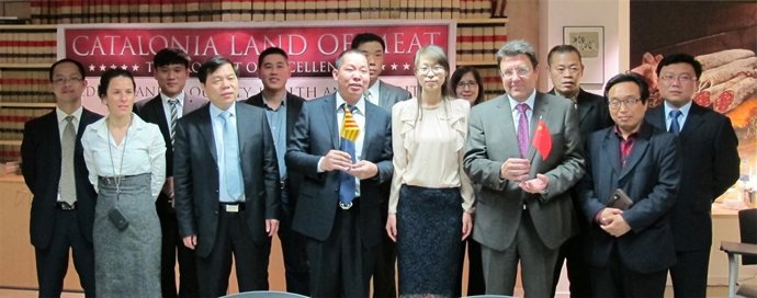 Visita de importadores chinos a la FECIC