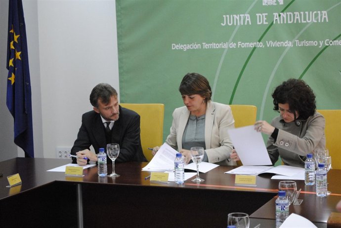 La consejera de Fomento y Vivienda, Elena Cortés. 