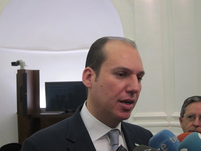 Luis Alfonso Hernández Carrón