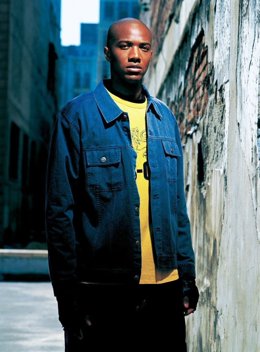 J. August Richards en 'Ángel'