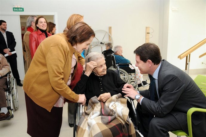 Residencia ancianos Azucaica Page