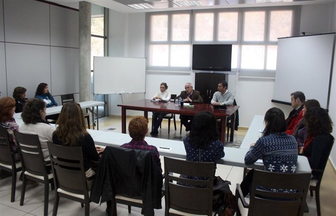 Curso De Formación Profesional Empleo (FPE) Del Centro Tecnológico Del Textil